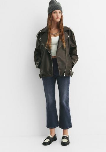 Клешеные брюки