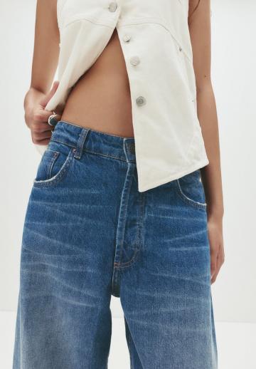 Свободные джинсы