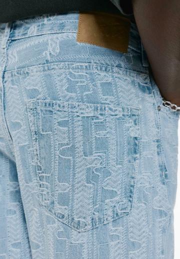 Свободные джинсы