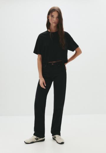 Прямые джинсы