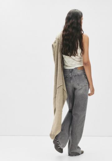 Прямые джинсы