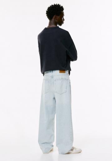 Свободные джинсы