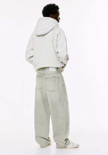 Свободные джинсы