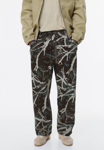 Спортивные штаны