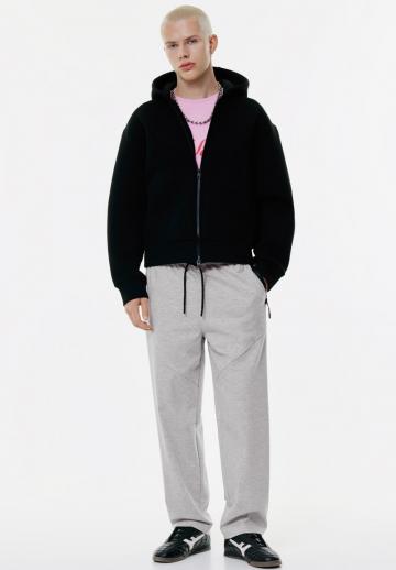 Спортивные штаны