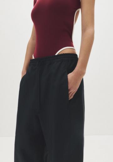 Спортивные штаны