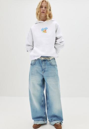 Пуловер с капюшоном