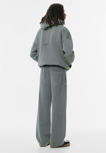 Спортивные штаны