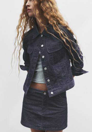 Юбка с накладными карманами