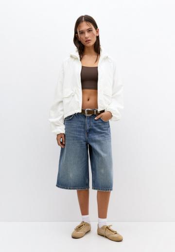 Куртка с накладнымит карманами