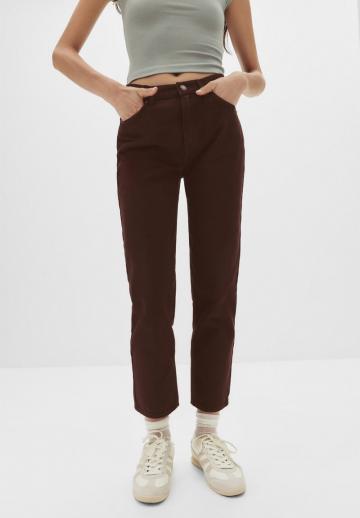 Короткие джинсы