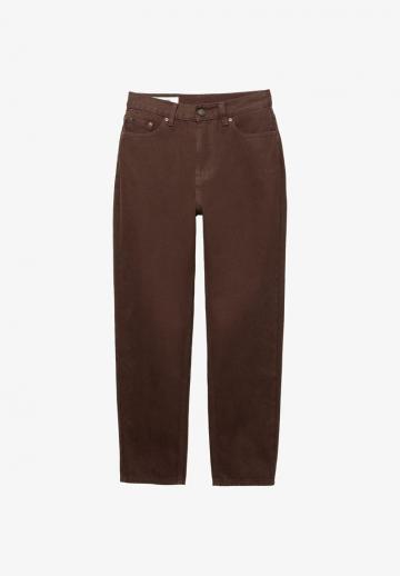 Короткие джинсы