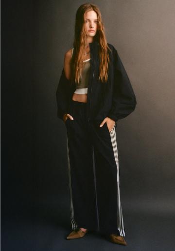 Спортивные штаны