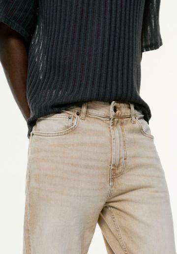 Узкие джинсы