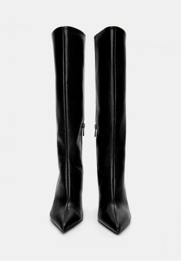 Высокие сапоги