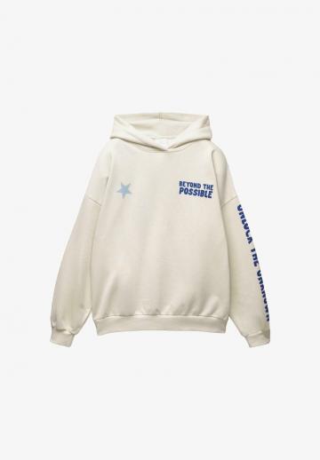 Пуловер с капюшоном