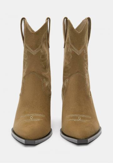 Ковбойские сапоги