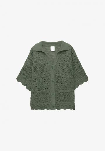 Вязаная кофта