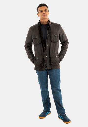 Короткое пальто