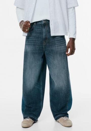 Свободные джинсы