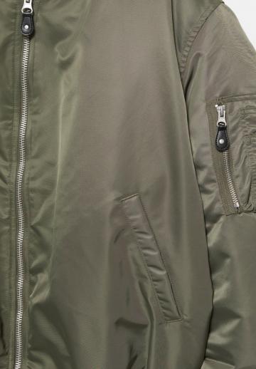 Куртка бомбер