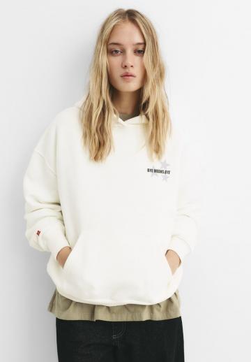 Пуловер с капюшоном