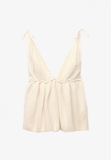 Топ на бретельках