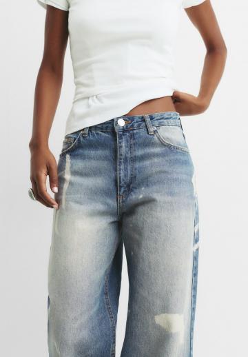 Джинсы