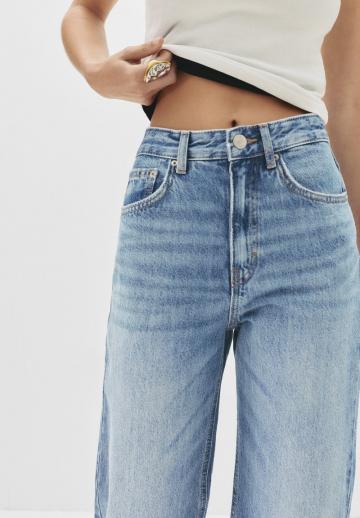 Прямые джинсы