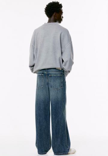 Свободные джинсы