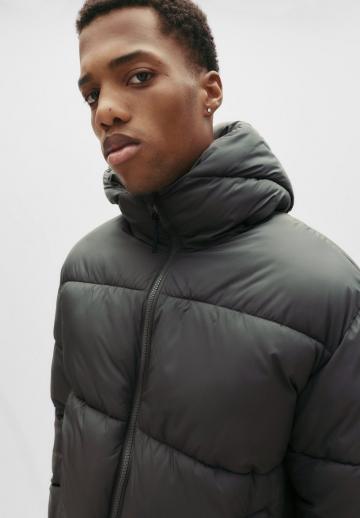 Зимняя куртка