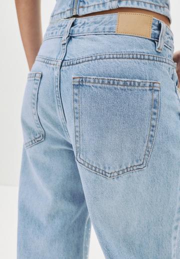 Прямые джинсы