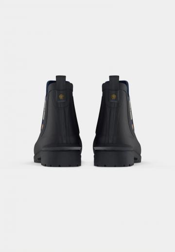 Резиновые сапоги