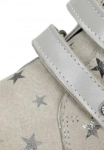 Детская обувь