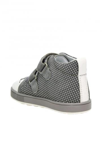 Детская обувь