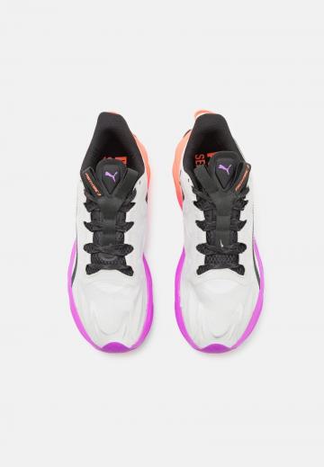 Беговые кроссовки