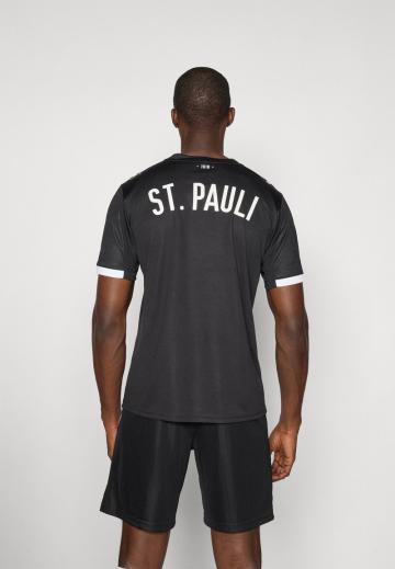 Спортивная форма