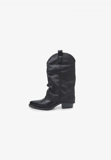 Ковбойские сапоги