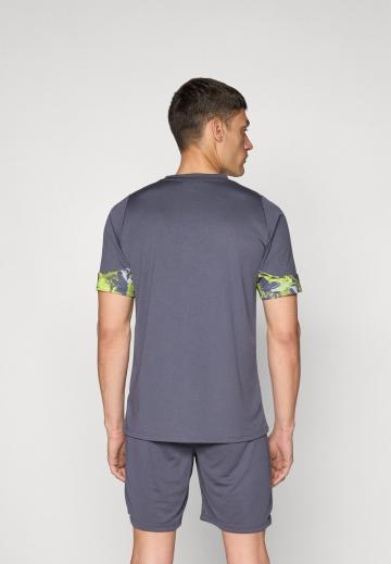 Спортивная майка