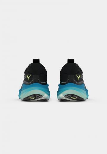 Беговые кроссовки