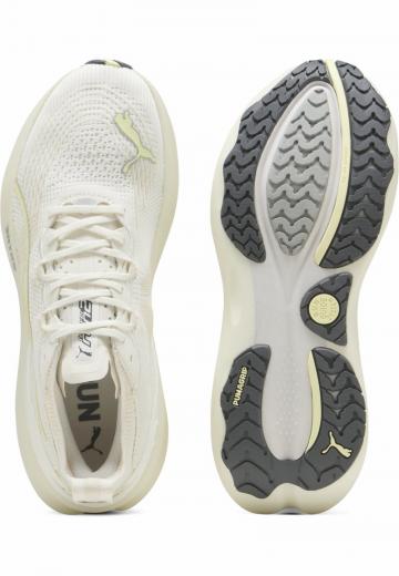 Беговые кроссовки