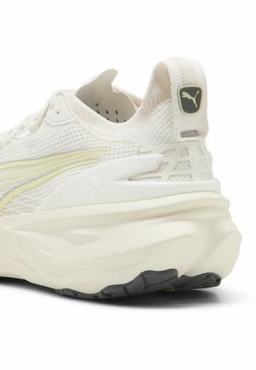 Беговые кроссовки