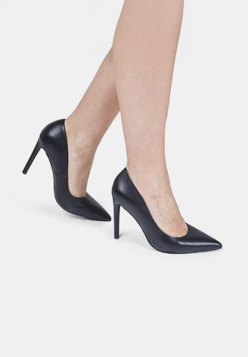 Туфли на высоком каблуке
