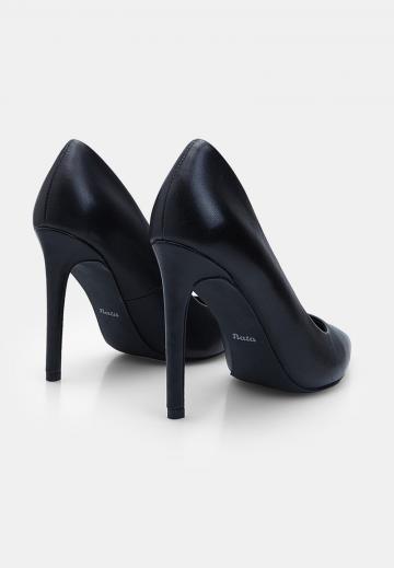 Туфли на высоком каблуке