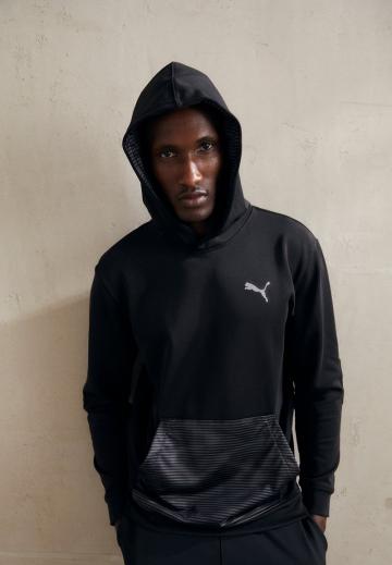 Спортивная кофта