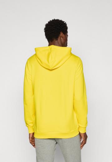 Спортивная кофта