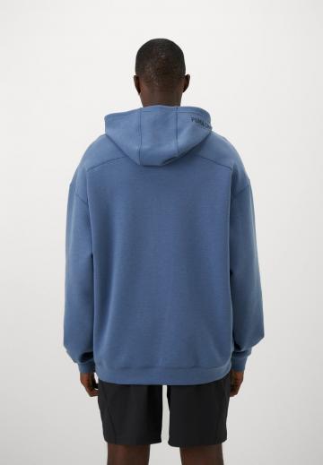 Спортивная кофта