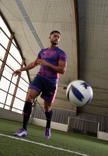 Футбольные бутсы