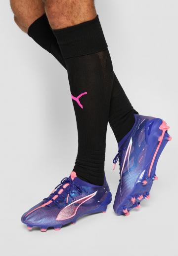 Футбольные бутсы