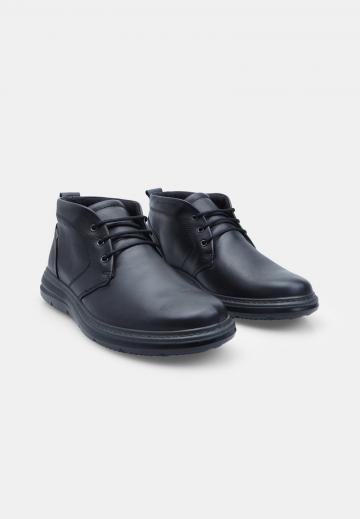 Ботинки на шнуровке